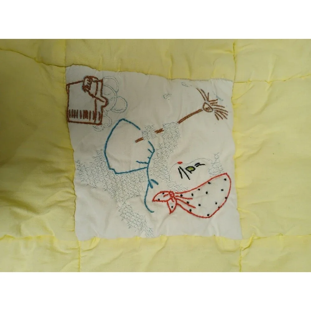 Vtg 70's Quilted Baby Crib Quilt Yellow Animals Embroidery Unisex 48x30